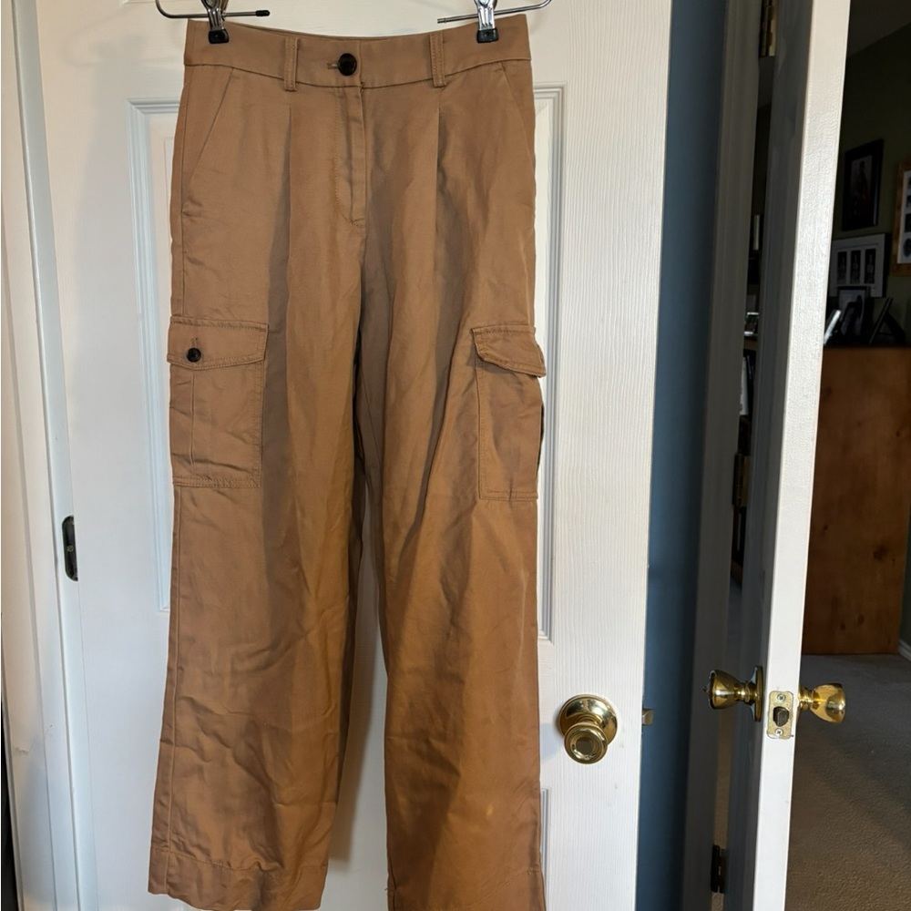 LOFT Cargo Pants 00P